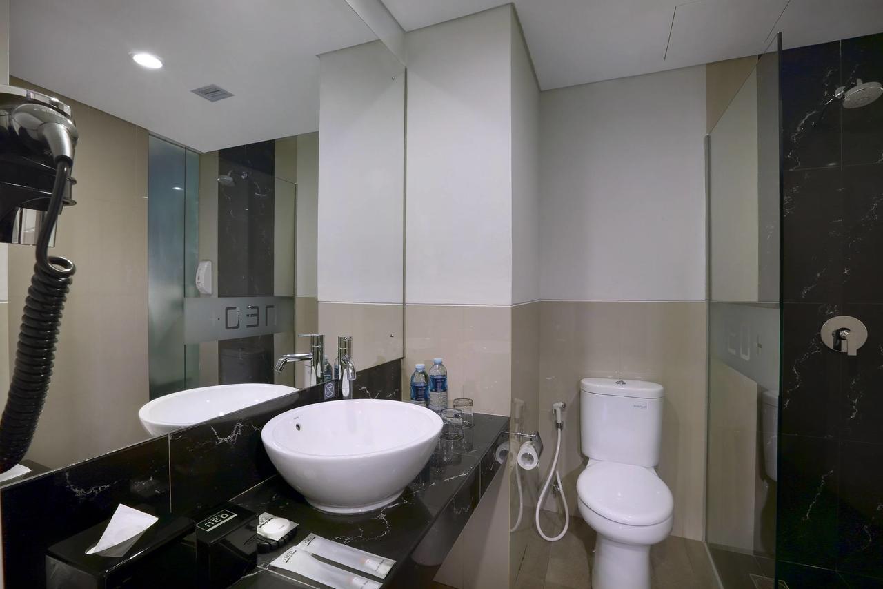 Hotel Neo+ Kebayoran Jakarta Buitenkant foto